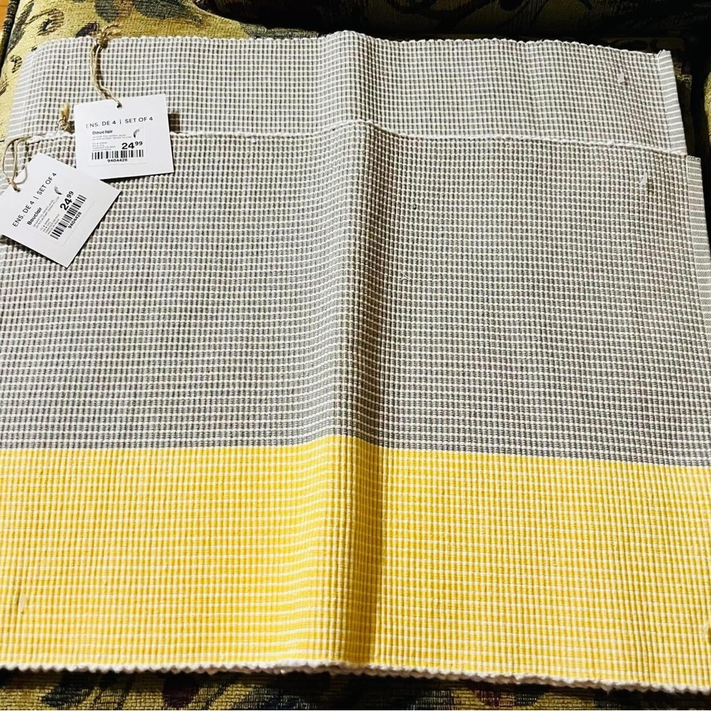 Bouclair Gray and Yellow Set of 8 Placemats